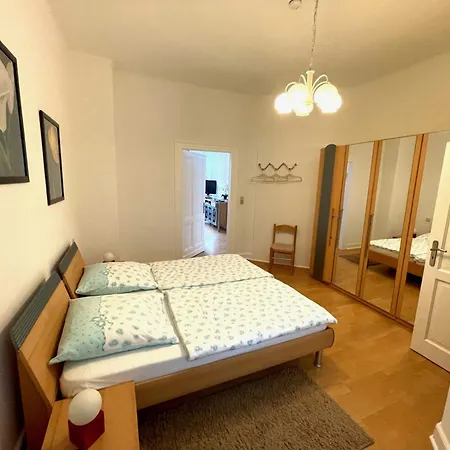 Trina Bernkastel-Kues