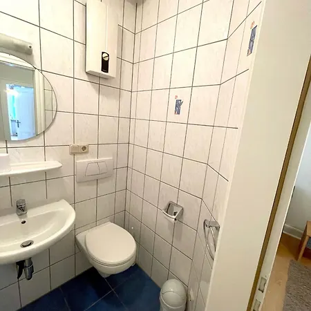 Trina Apartment *