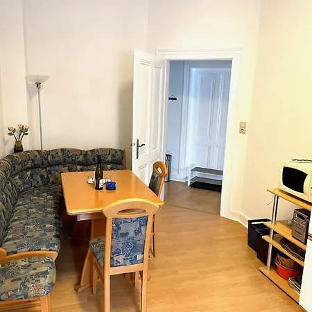 Trina 公寓 贝恩卡斯特尔-屈斯